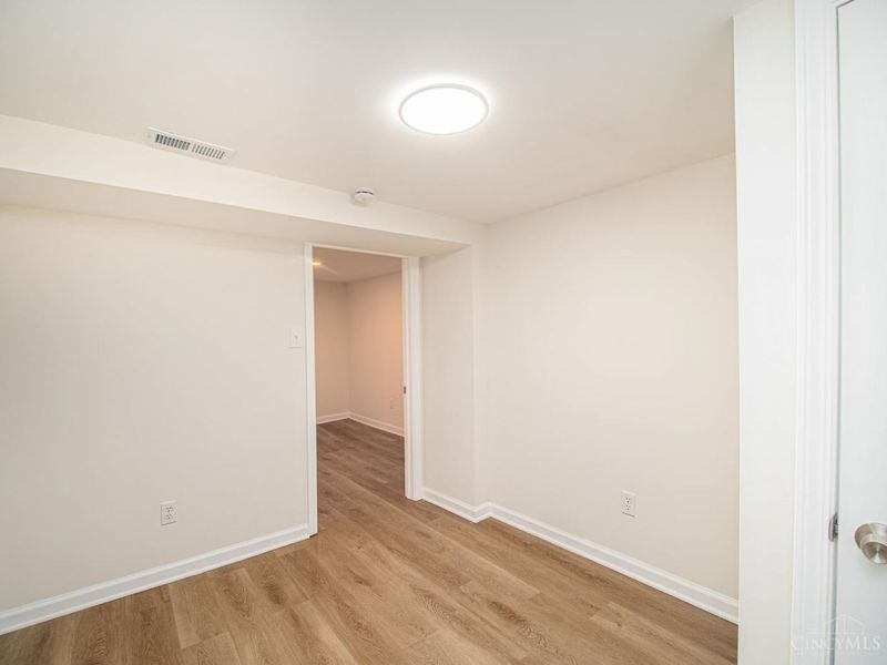 6025 Mayflower Avenue, Golf Manor, OH 45237 Photo 20