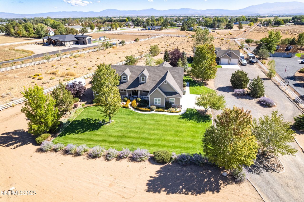 1030 Country Lane, Gardnerville, NV 89460 Photo