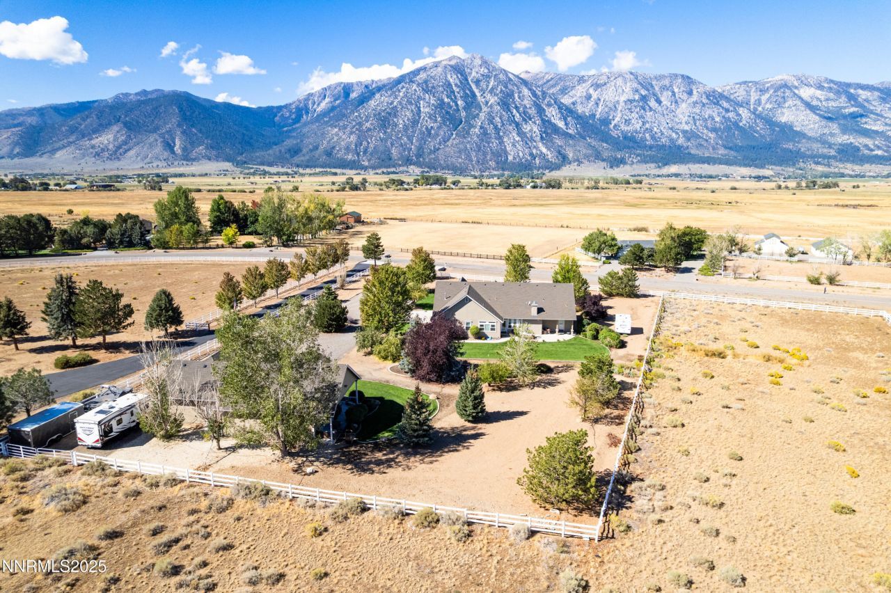 1030 Country Lane, Gardnerville, NV 89460 Photo