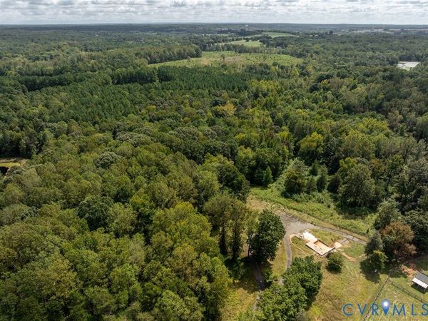 2210 Denver Lane, Maidens, VA 23102