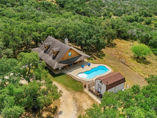 795 County Road 368, Mico, TX 78056