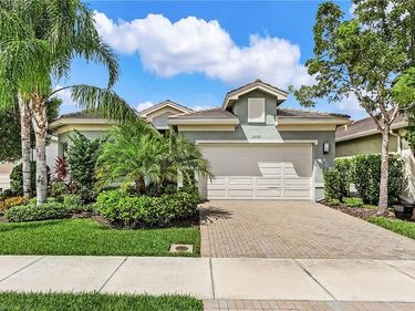 28628 Montecristo LOOP, BONITA SPRINGS, FL 34135