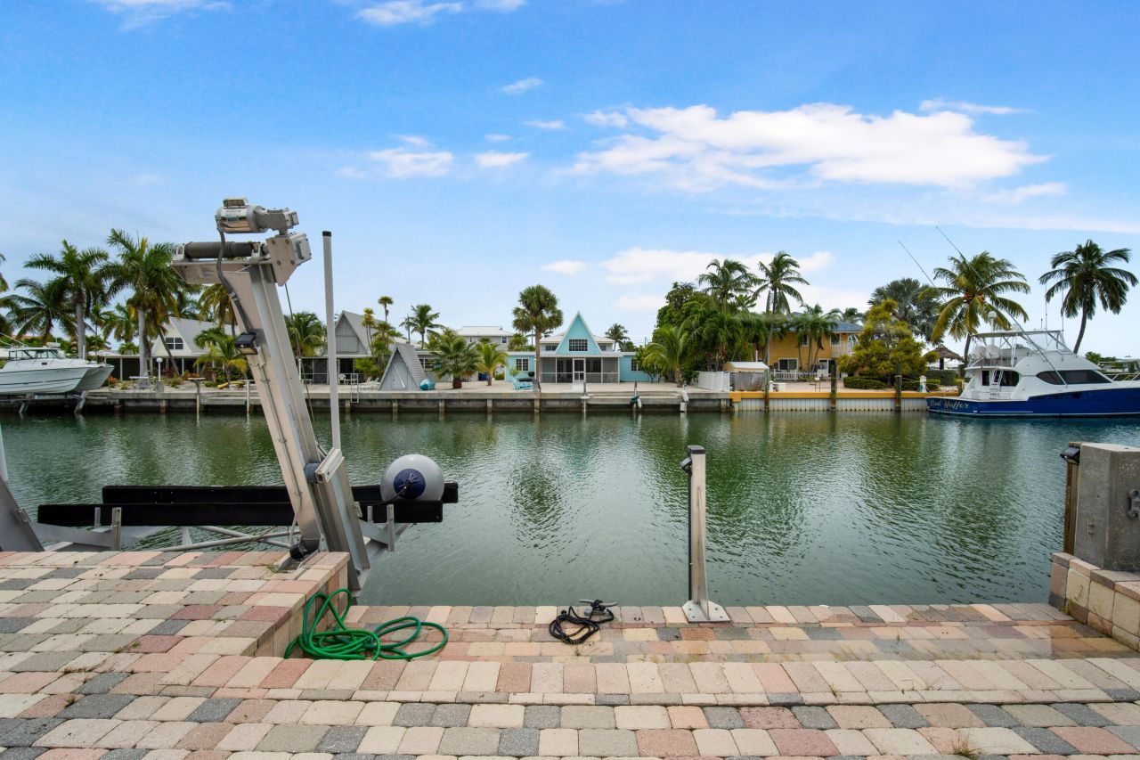 511 4th Street, Key Colony, FL 33051 Photo