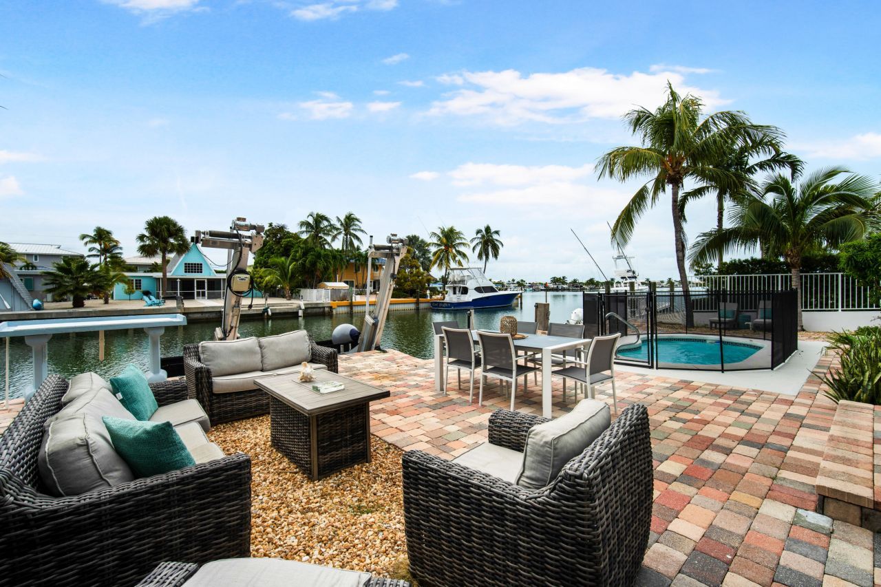 511 4th Street, Key Colony, FL 33051 Photo