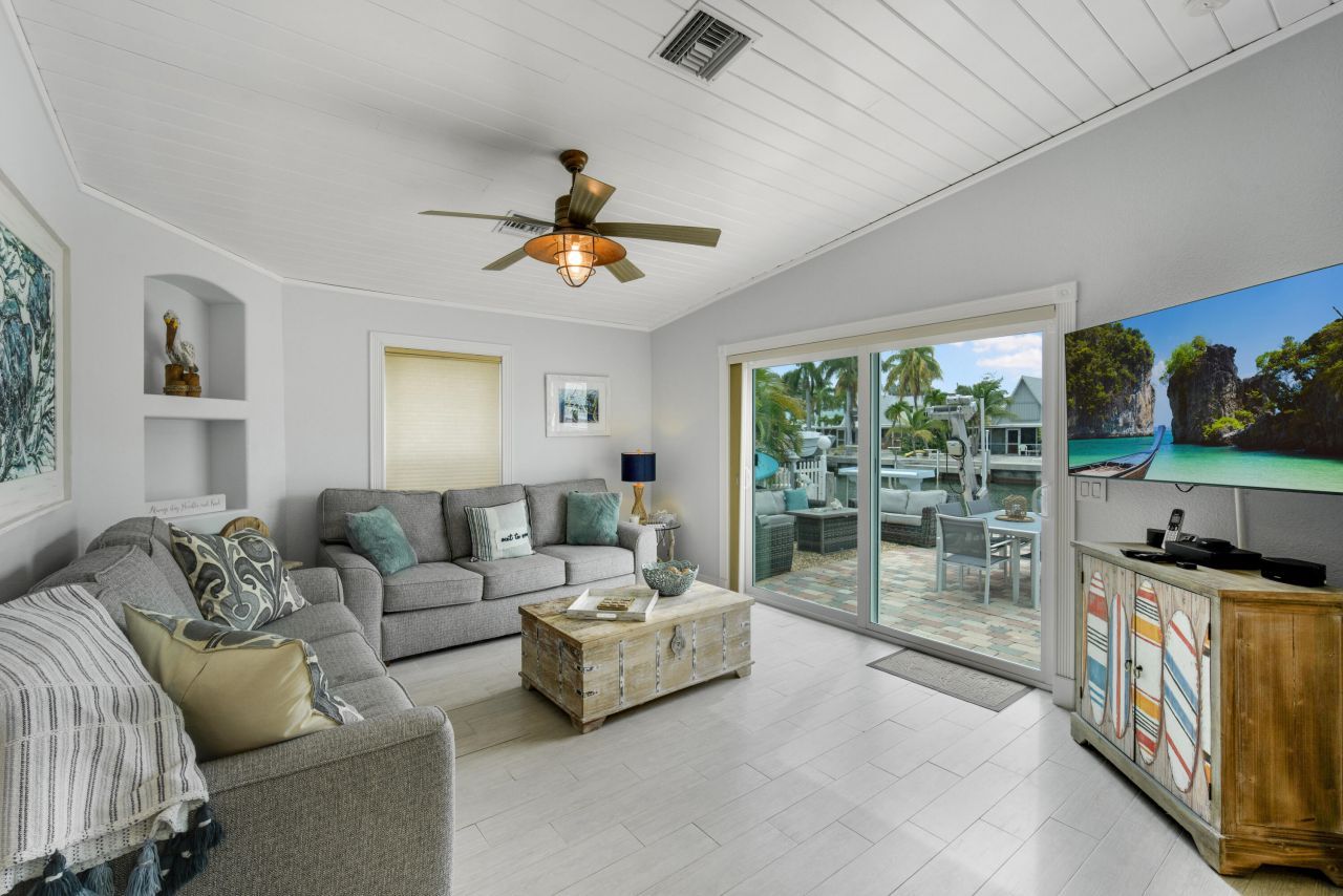 511 4th Street, Key Colony, FL 33051 Photo