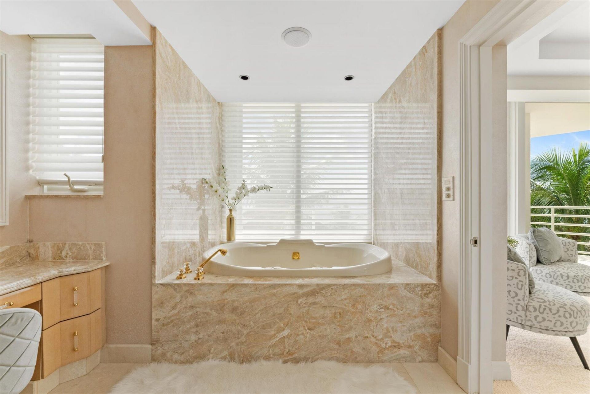 800 S Ocean Boulevard, Unit 303, Boca Raton, FL 33432 Photo