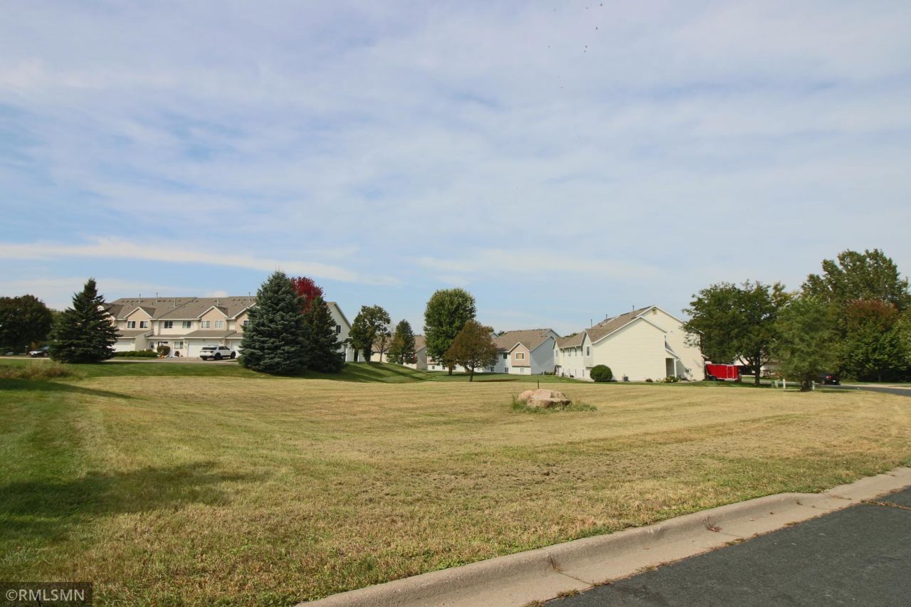 2422 Rushmore Road, Hastings, MN 55033 Main Photo