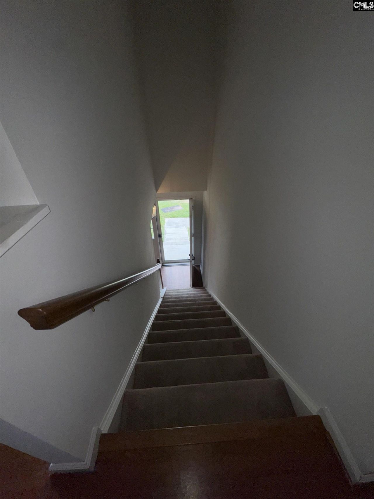 8 Seaford Court Photo 19