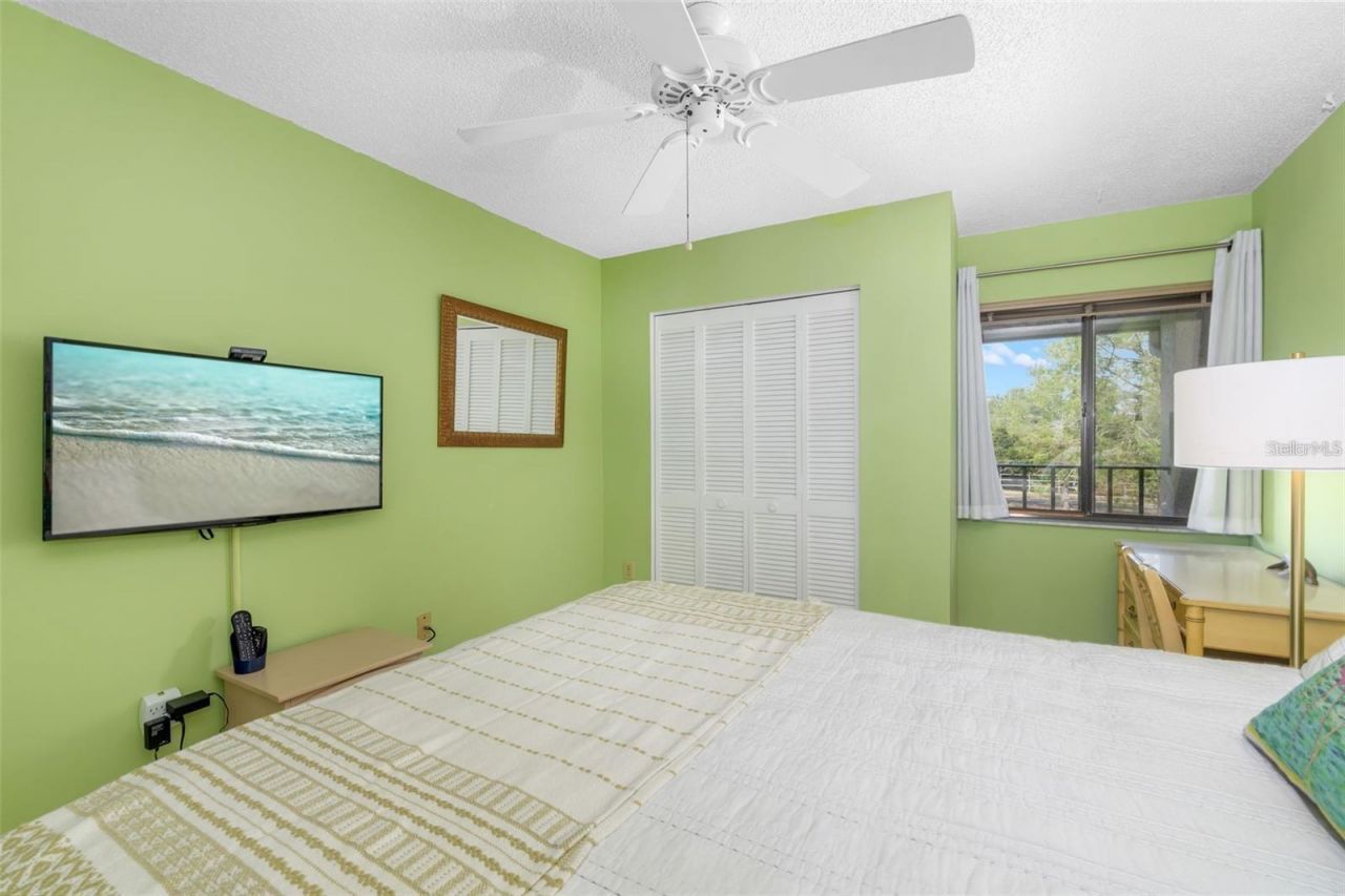 7201 Curtiss Avenue, Unit 2D, Sarasota, FL 34231 Photo