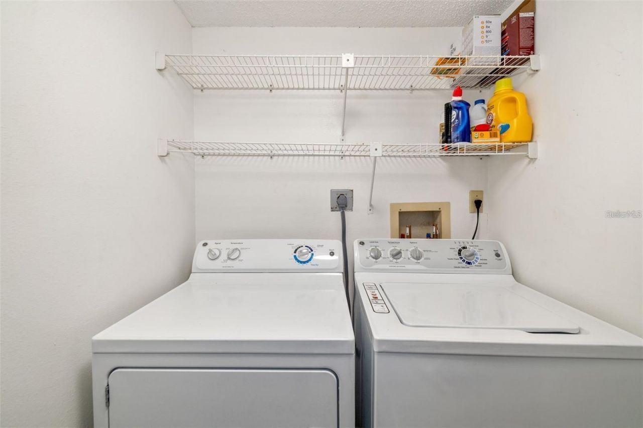 7201 Curtiss Avenue, Unit 2D, Sarasota, FL 34231 Photo