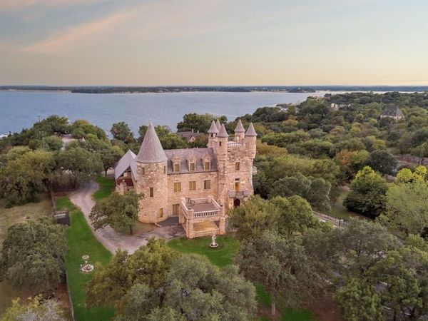 9888 Boat Club Road, Fort Worth, TX 76179