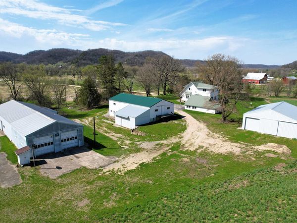 47298 Honey Farm Road, Gays Mills, WI 54631