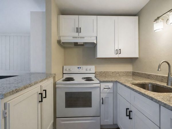 1000 W 26th ST, Unit 118, Austin, TX 78705