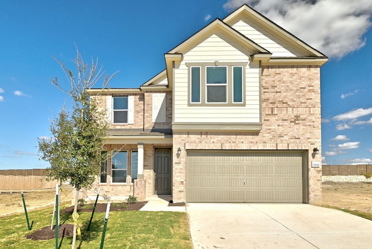 13244 Riversdale Rd, Del Valle, TX 78617 Main Photo