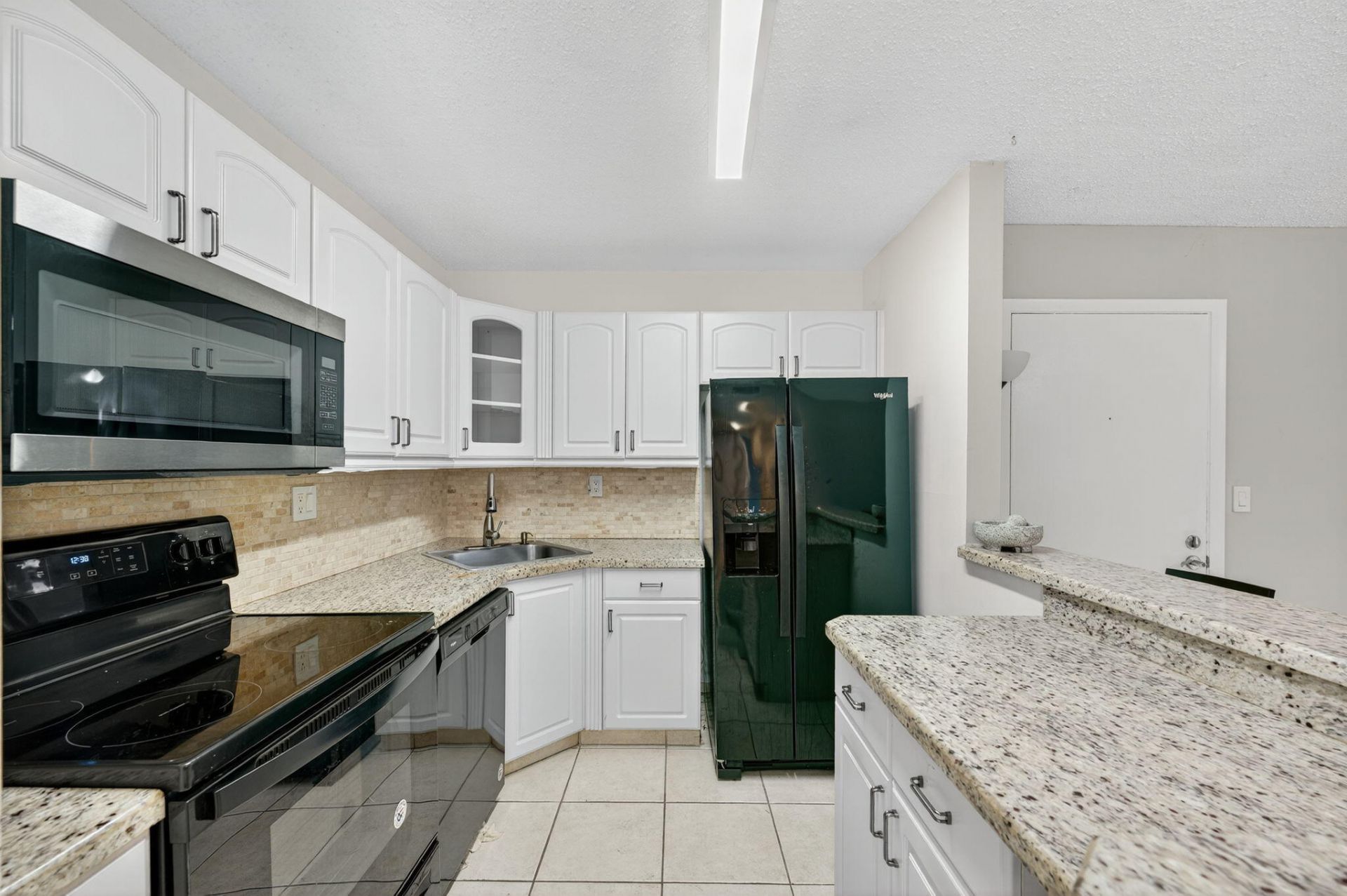 9441 W Mcnab Road, Unit 111, Tamarac, FL 33321 Photo