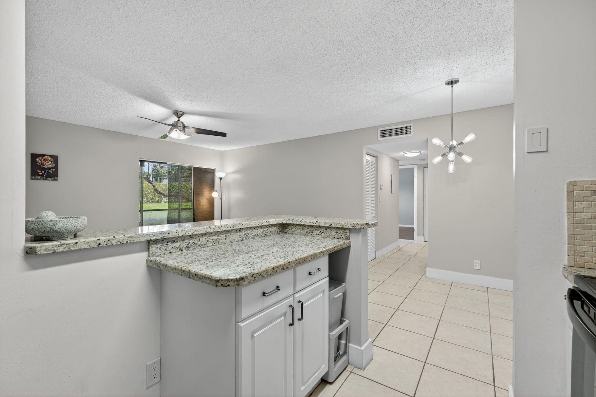 9441 W Mcnab Road, Unit 111, Tamarac, FL 33321 Photo