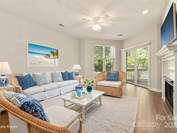 714 Northeast Drive, Unit 53, Davidson, NC 28036