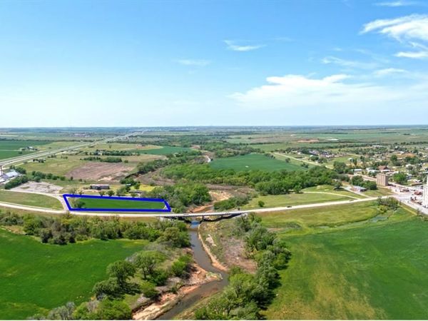 S Arapaho Avenue, Hydro, OK 73048