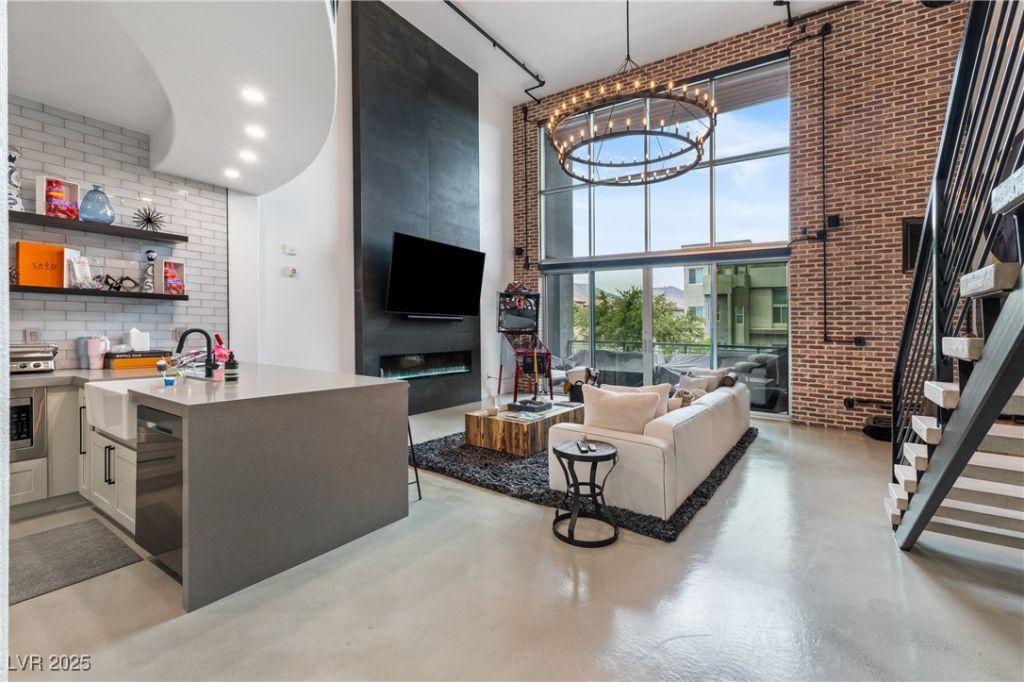 11441 Allerton Park Drive, Unit 206, Las Vegas, NV 89135 Main Photo