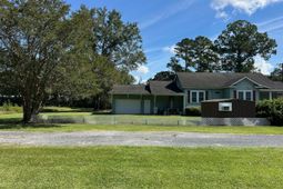 1700 Central Avenue photo 4