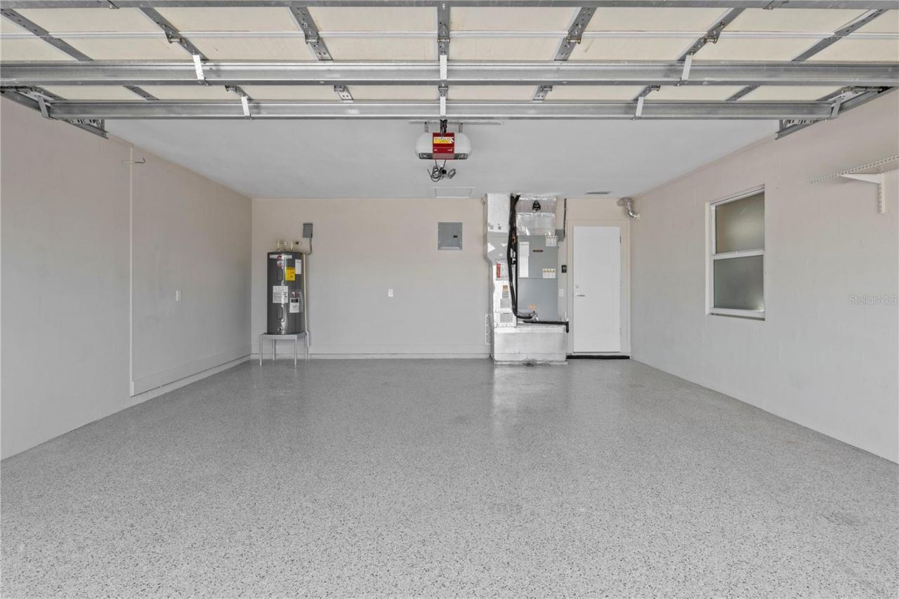 624 Dundee Lane, Holmes Beach, FL 34217 Photo