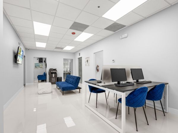 9200 Belvedere Road, Unit 207, Royal Palm Beach, FL 33411