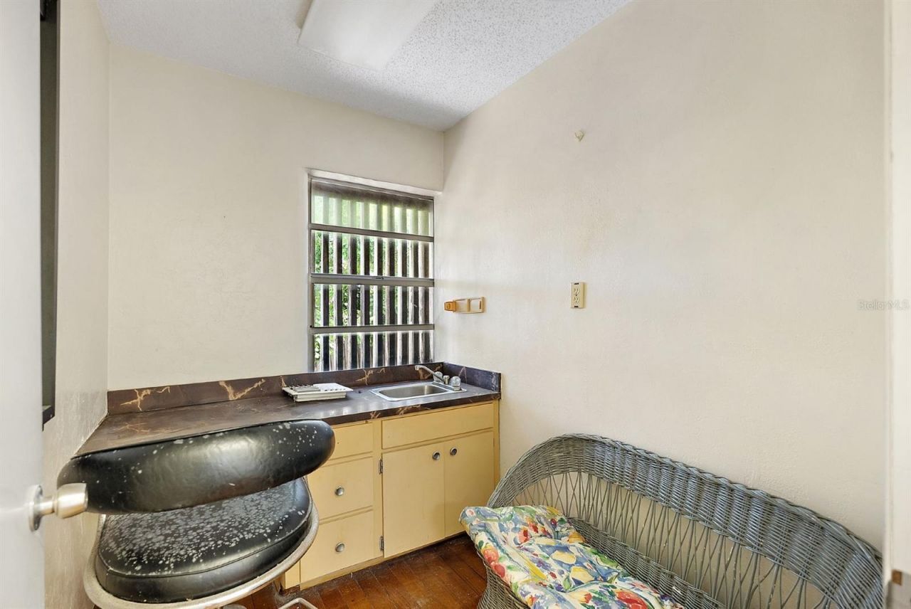 3425 22nd Avenue S, Saint Petersburg, FL 33711 Photo