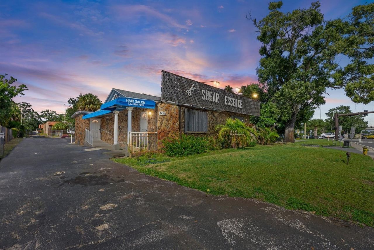 3425 22nd Avenue S, Saint Petersburg, FL 33711 Photo