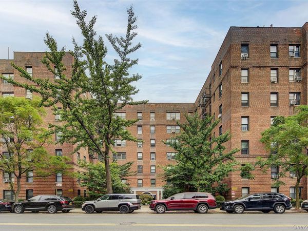 67-35 Yellowstone Boulevard, Unit 1J, Forest Hills, NY 11375