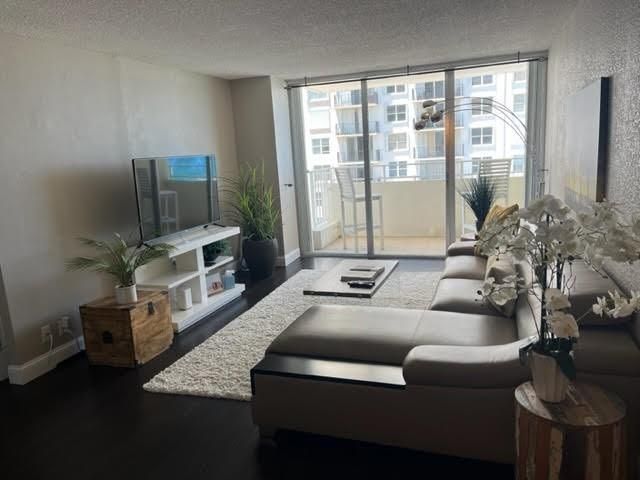 111 Briny Avenue, Unit 2103, Pompano Beach, FL 33062 Photo