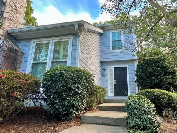 1702 Defoors Walk NW, Atlanta, GA 30318