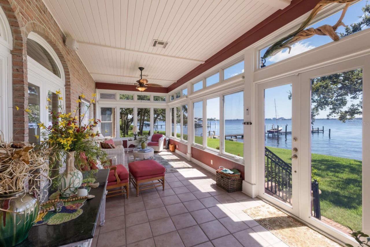 702 32nd Avenue W, Palmetto, FL 34221 Photo