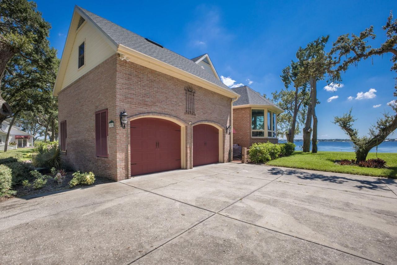 702 32nd Avenue W, Palmetto, FL 34221 Photo