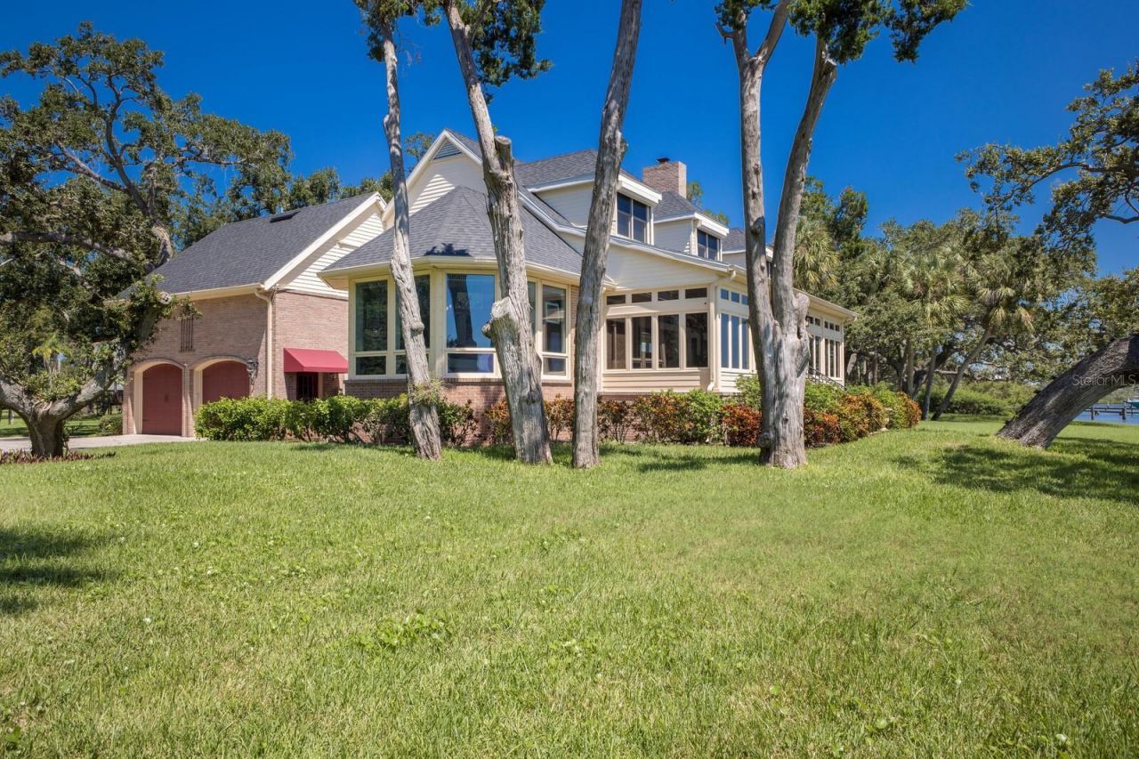 702 32nd Avenue W, Palmetto, FL 34221 Photo