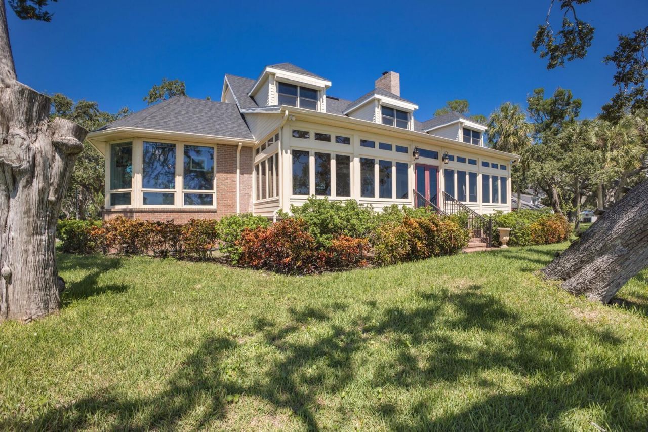 702 32nd Avenue W, Palmetto, FL 34221 Photo