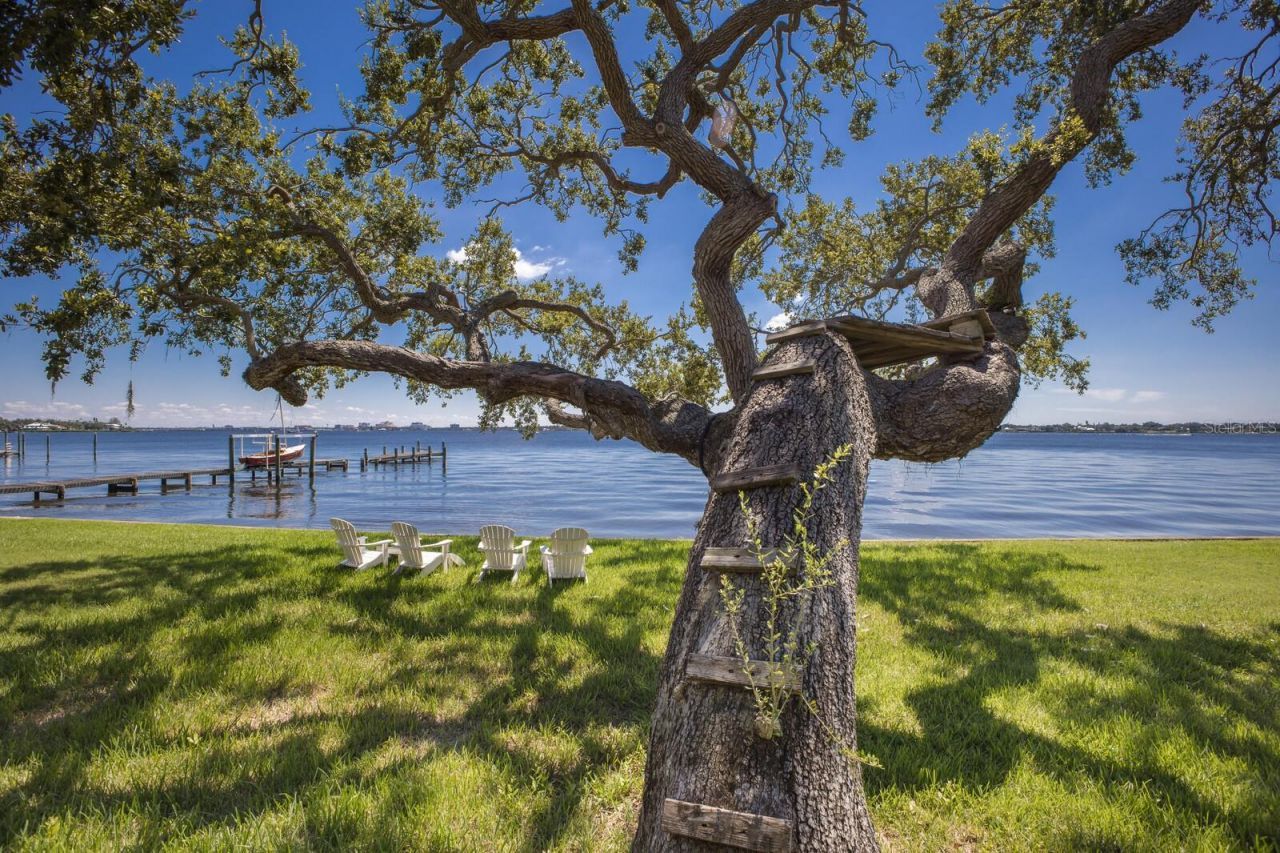 702 32nd Avenue W, Palmetto, FL 34221 Photo