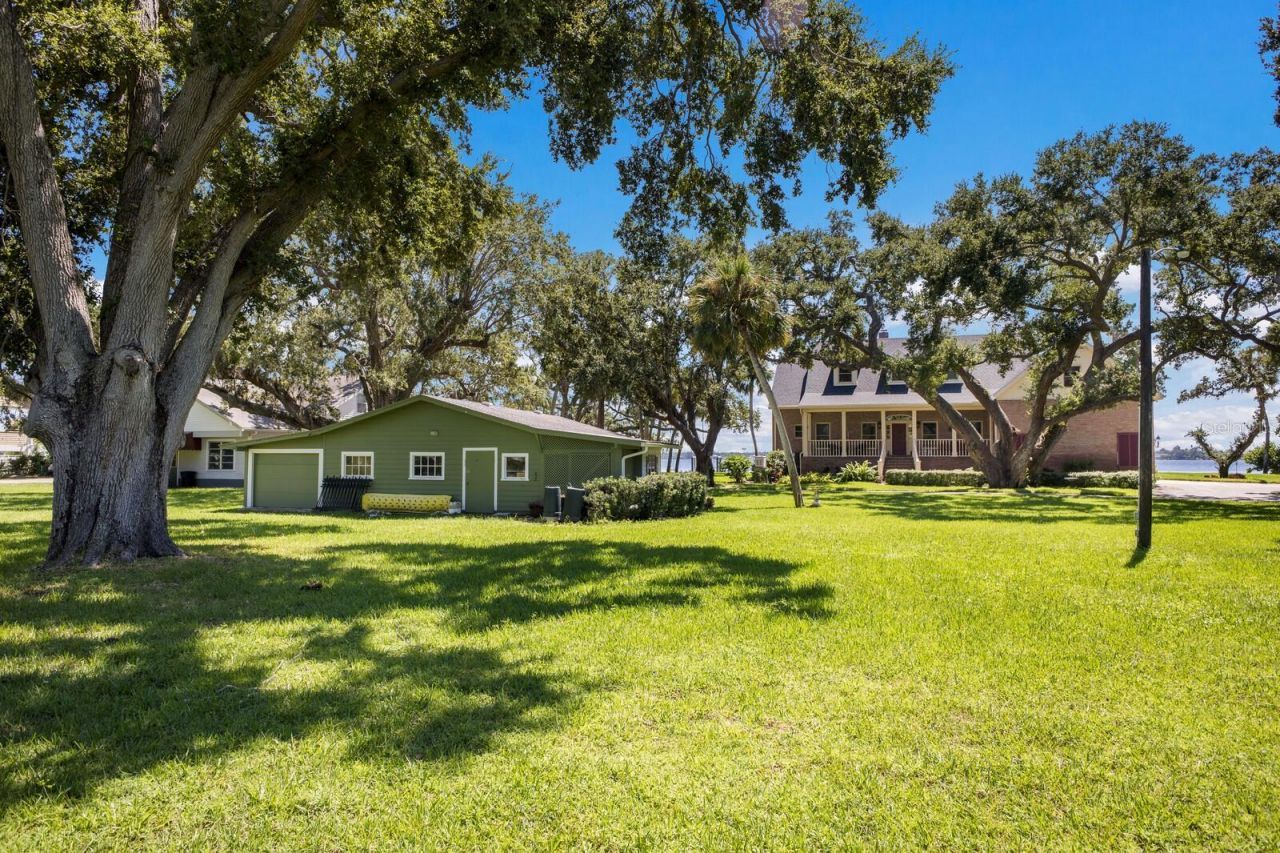 702 32nd Avenue W, Palmetto, FL 34221 Photo