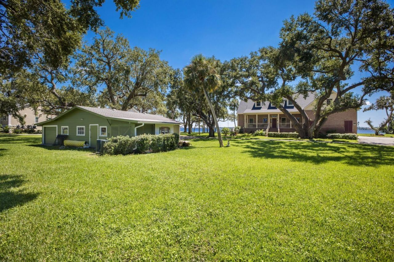 702 32nd Avenue W, Palmetto, FL 34221 Photo