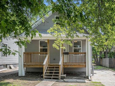 4331 N 41st Street, Omaha, NE 68111