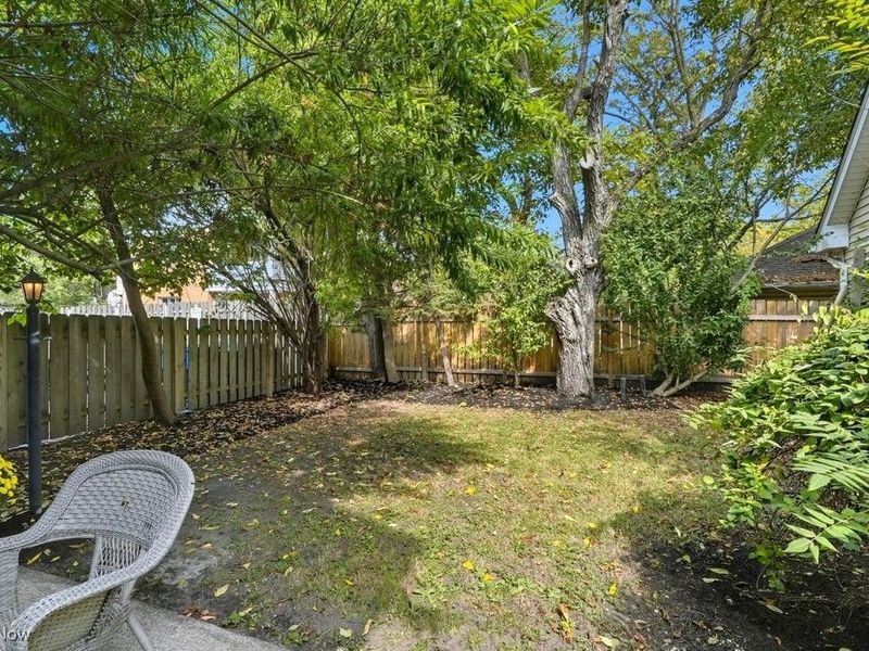 19270 Lorain Road, Fairview Park, OH 44126 Photo 32