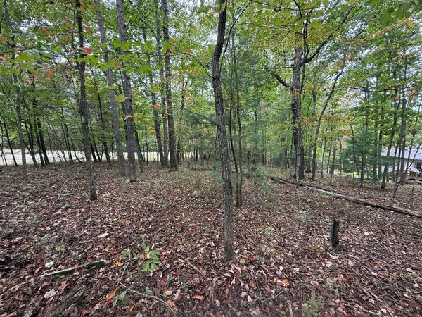 551 Stonehenge Dr, Crossville, TN 38558