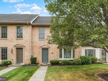 132 MELBOURNE LANE, MECHANICSBURG, PA 17055