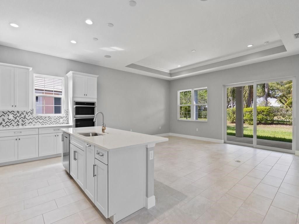 1891 E Cayman Road, Vero Beach, FL 32963 Photo