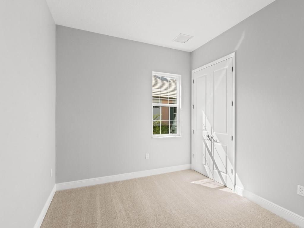 1891 E Cayman Road, Vero Beach, FL 32963 Photo