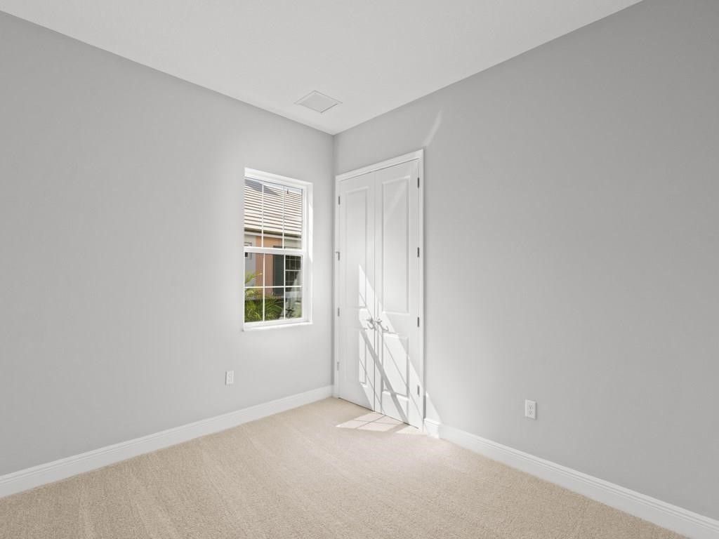 1891 E Cayman Road, Vero Beach, FL 32963 Photo