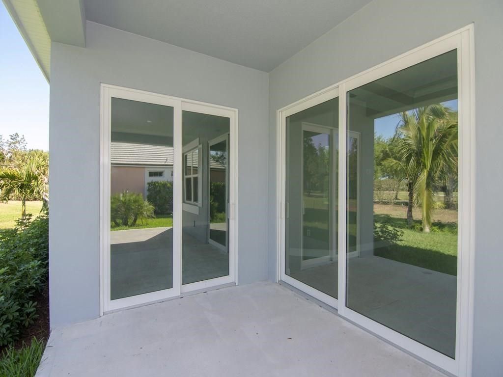 1891 E Cayman Road, Vero Beach, FL 32963 Photo