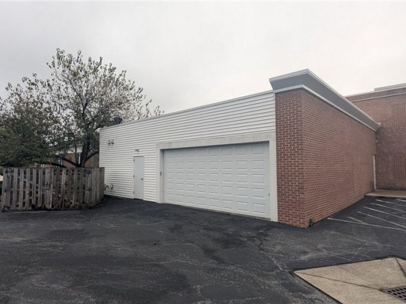 22100 Mastick Road, Fairview Park, OH 44126 Photo 3