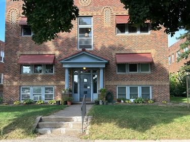 3340 Blaisdell Avenue, Unit 5, Minneapolis, MN 55408