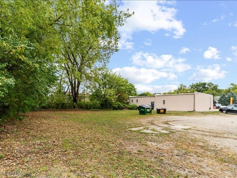 1445 Massillon Road, Akron, OH 44306 Photo 14