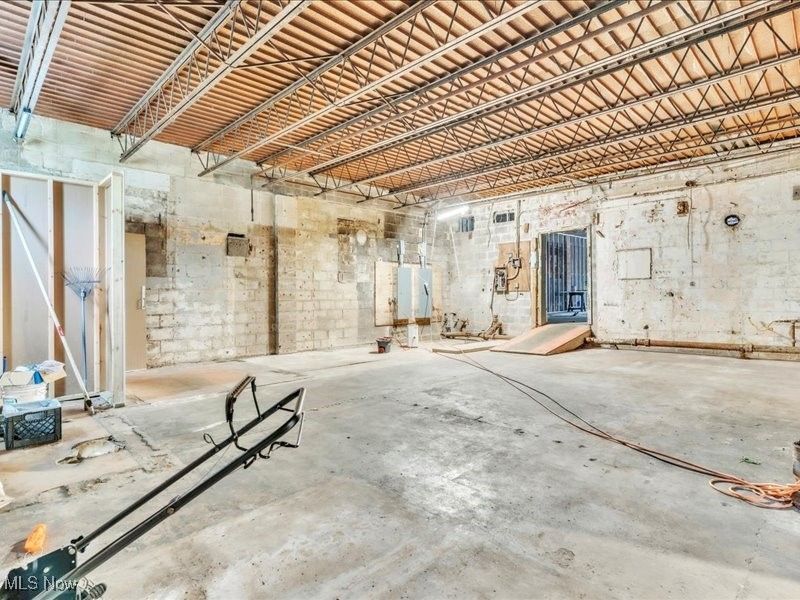 1445 Massillon Road, Akron, OH 44306 Photo 19